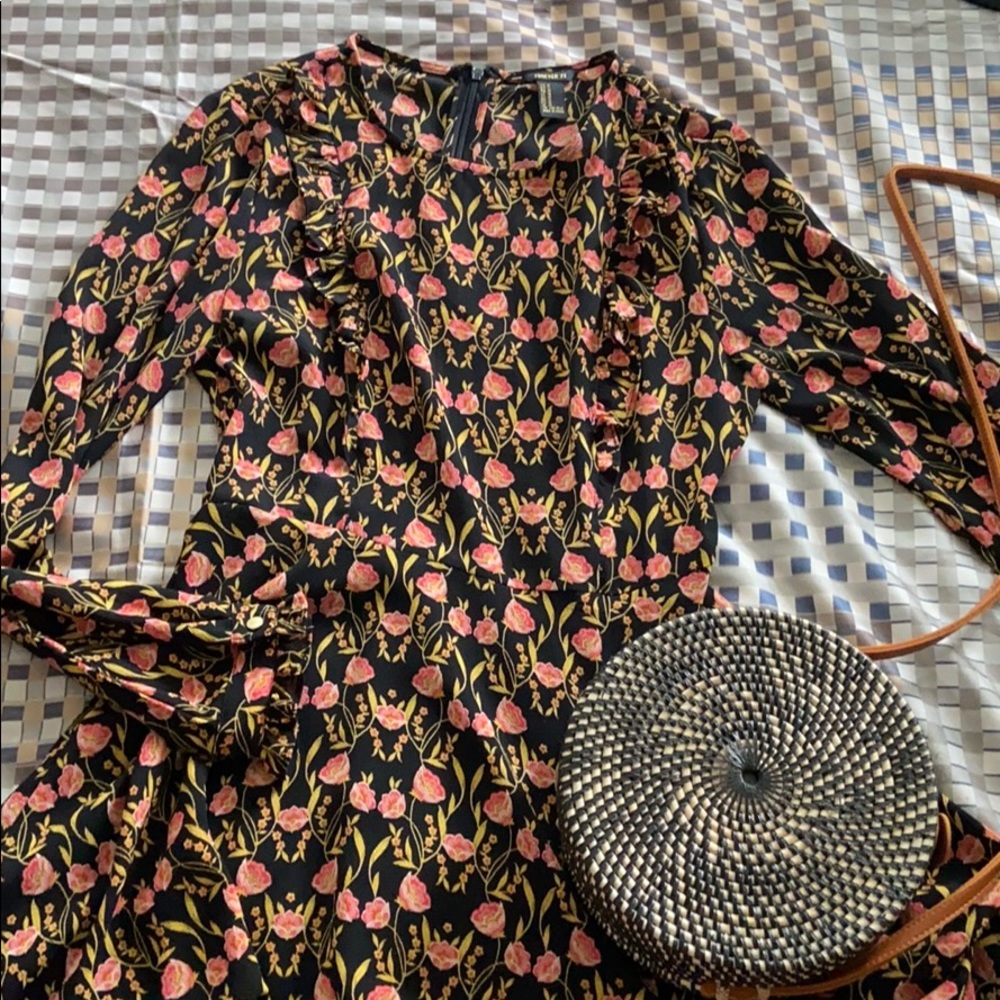 Rose mini dress with ruffles :)